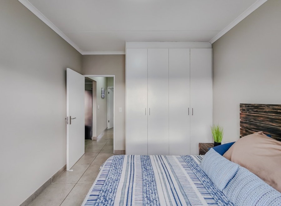 2 Bedroom Property for Sale in Protea Heights Western Cape